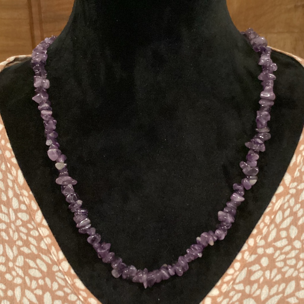 Amethyst Chip Necklace 18$